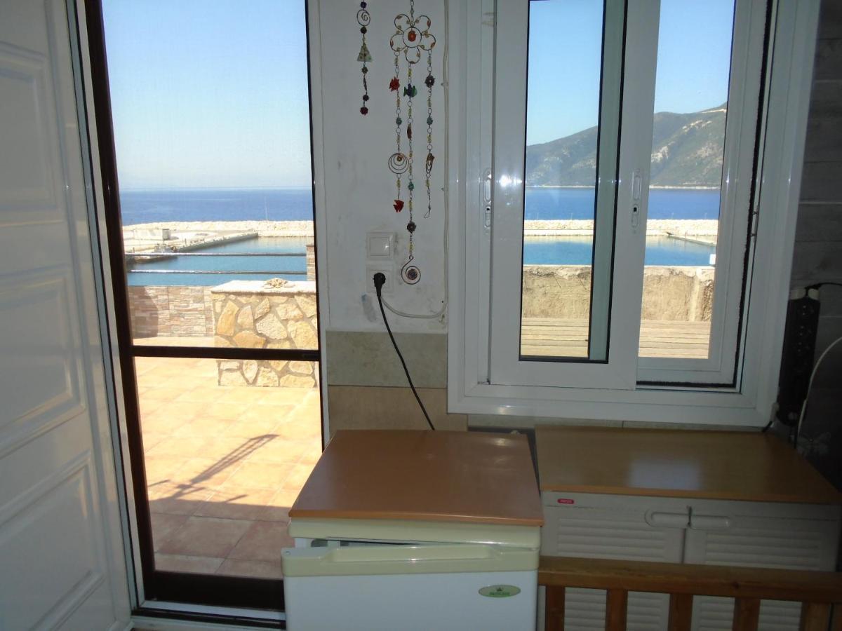 Orfeas Rooms Vasilikí Exterior foto