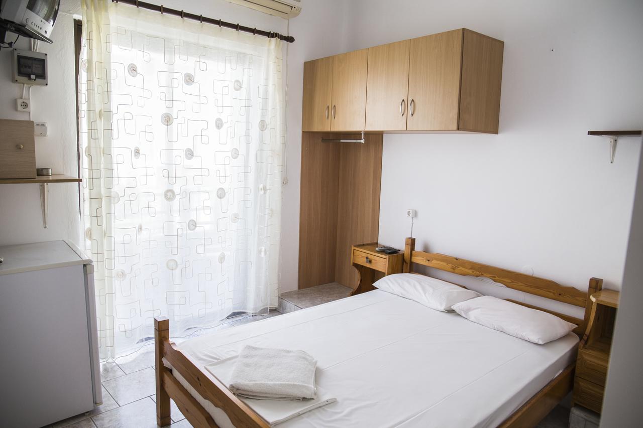 Orfeas Rooms Vasilikí Exterior foto