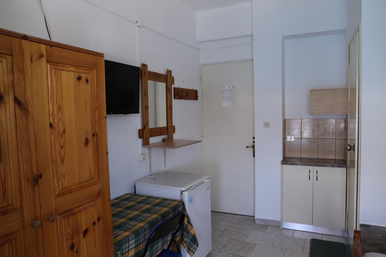Orfeas Rooms Vasilikí Exterior foto